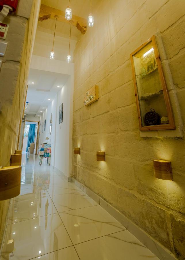 Ta' Gilard - Lovely Renovated Holiday Home Żabbar エクステリア 写真