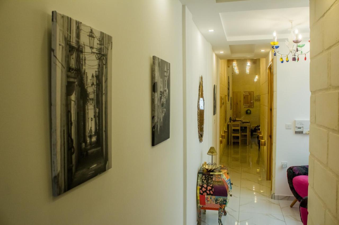 Ta' Gilard - Lovely Renovated Holiday Home Żabbar エクステリア 写真