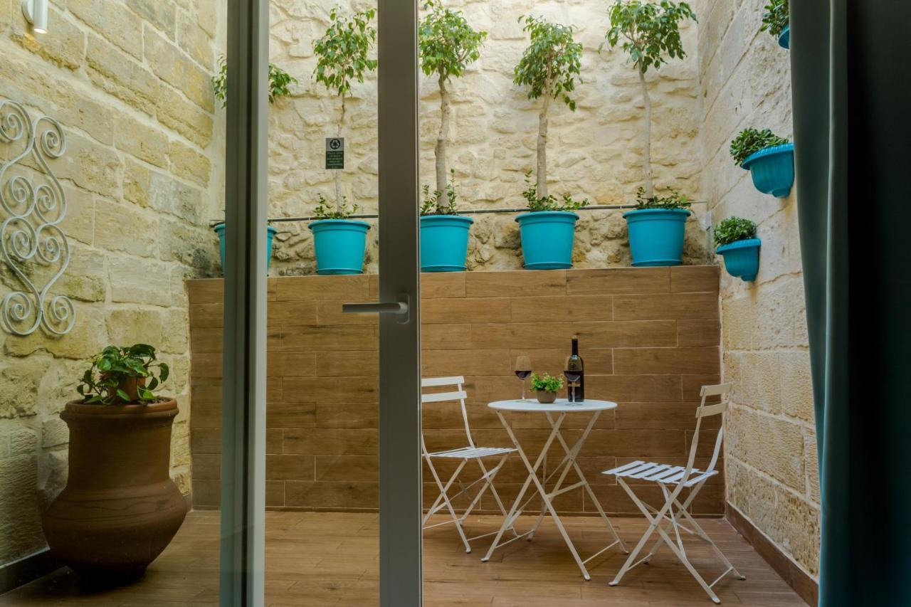 Ta' Gilard - Lovely Renovated Holiday Home Żabbar エクステリア 写真