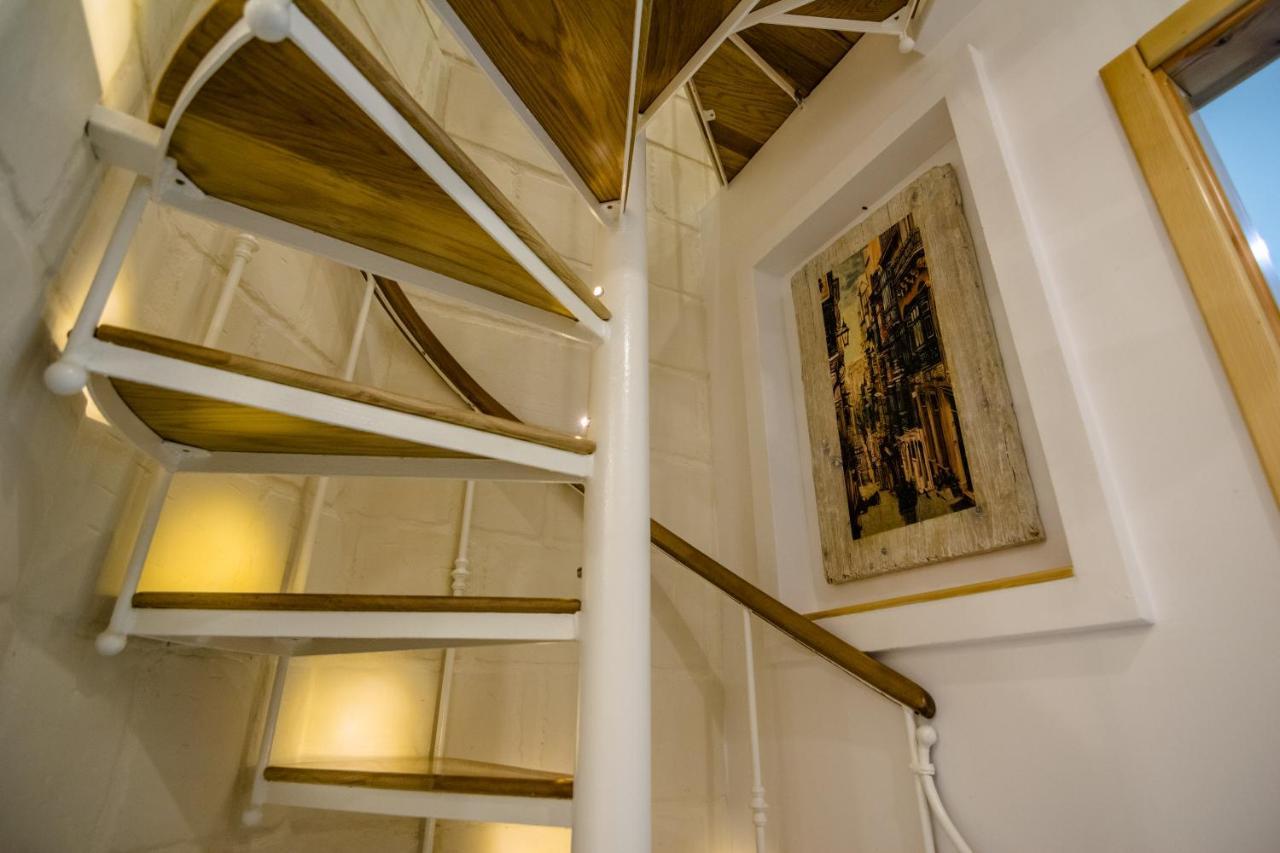 Ta' Gilard - Lovely Renovated Holiday Home Żabbar エクステリア 写真