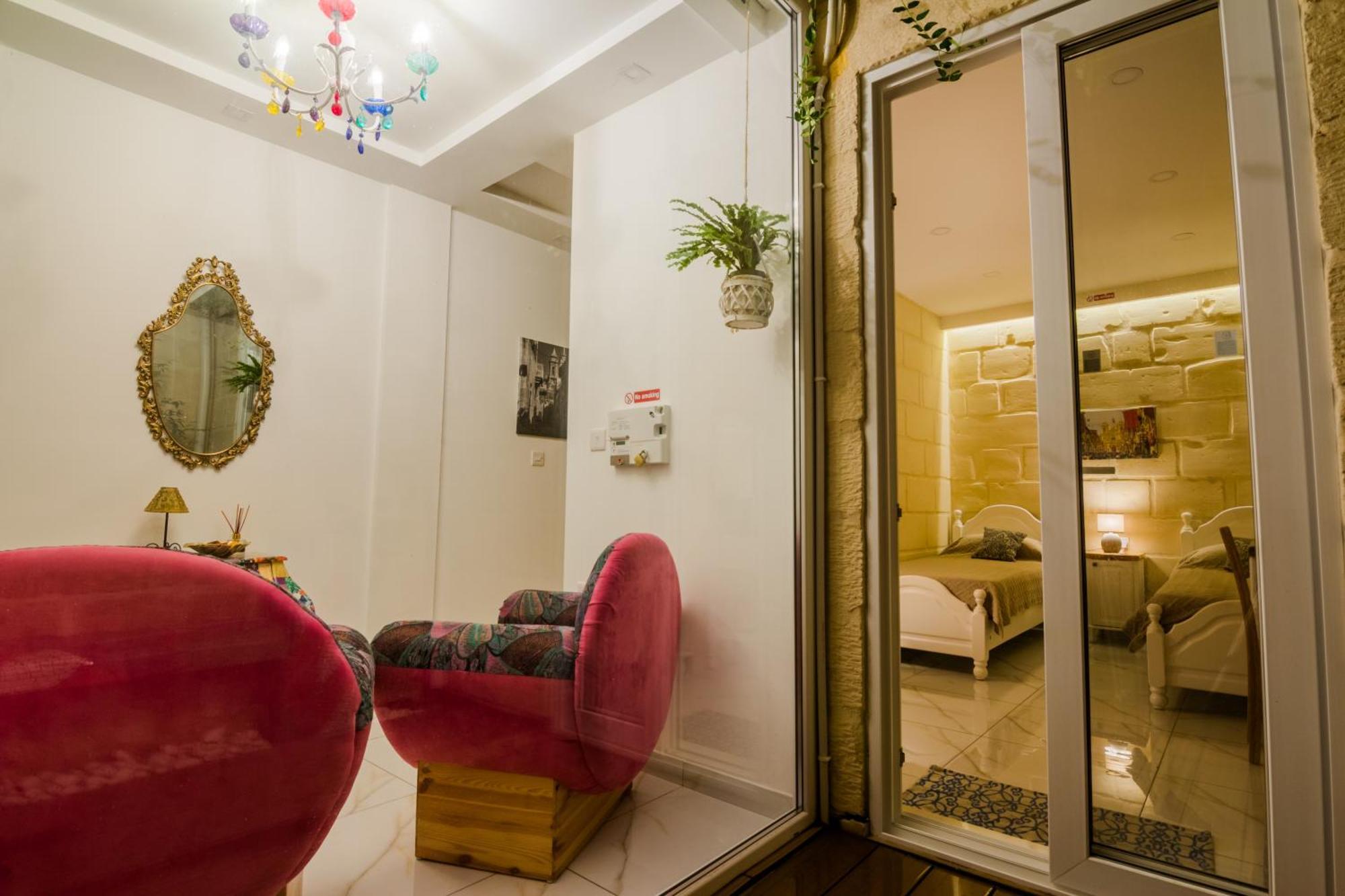 Ta' Gilard - Lovely Renovated Holiday Home Żabbar エクステリア 写真