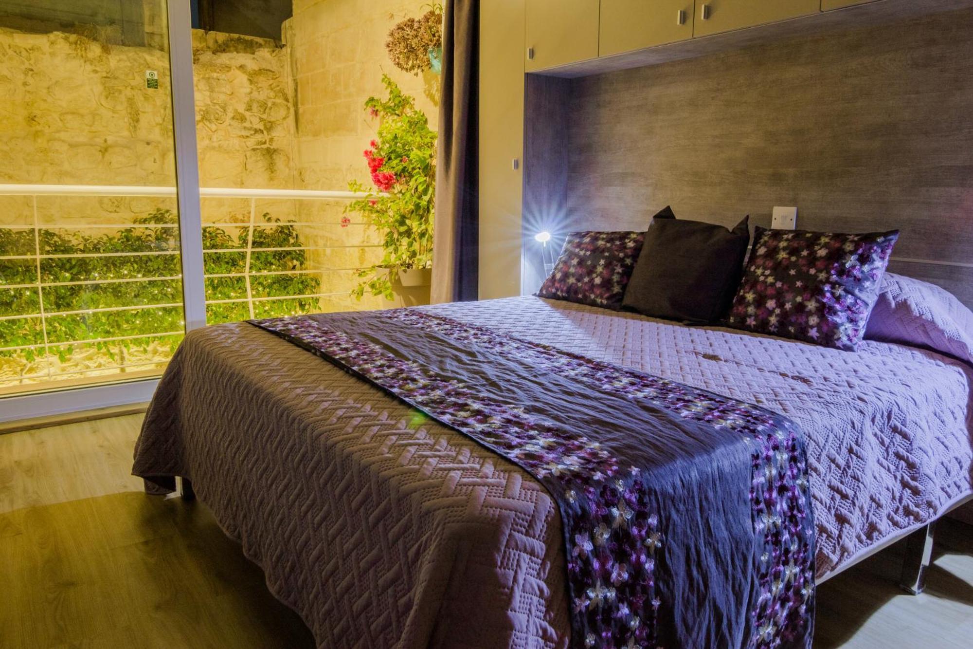 Ta' Gilard - Lovely Renovated Holiday Home Żabbar エクステリア 写真
